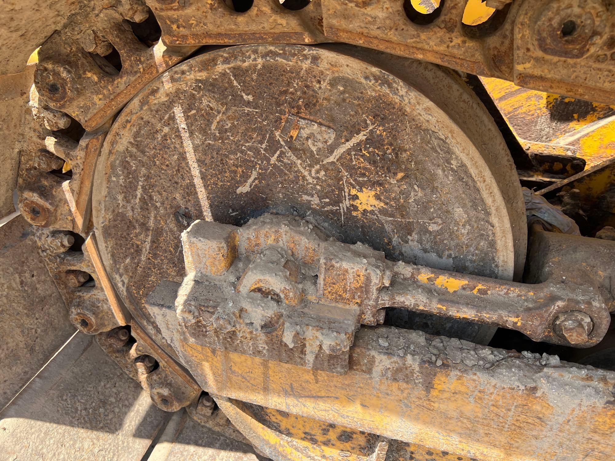 2014 JOHN DEERE 450J LGP CRAWLER DOZER