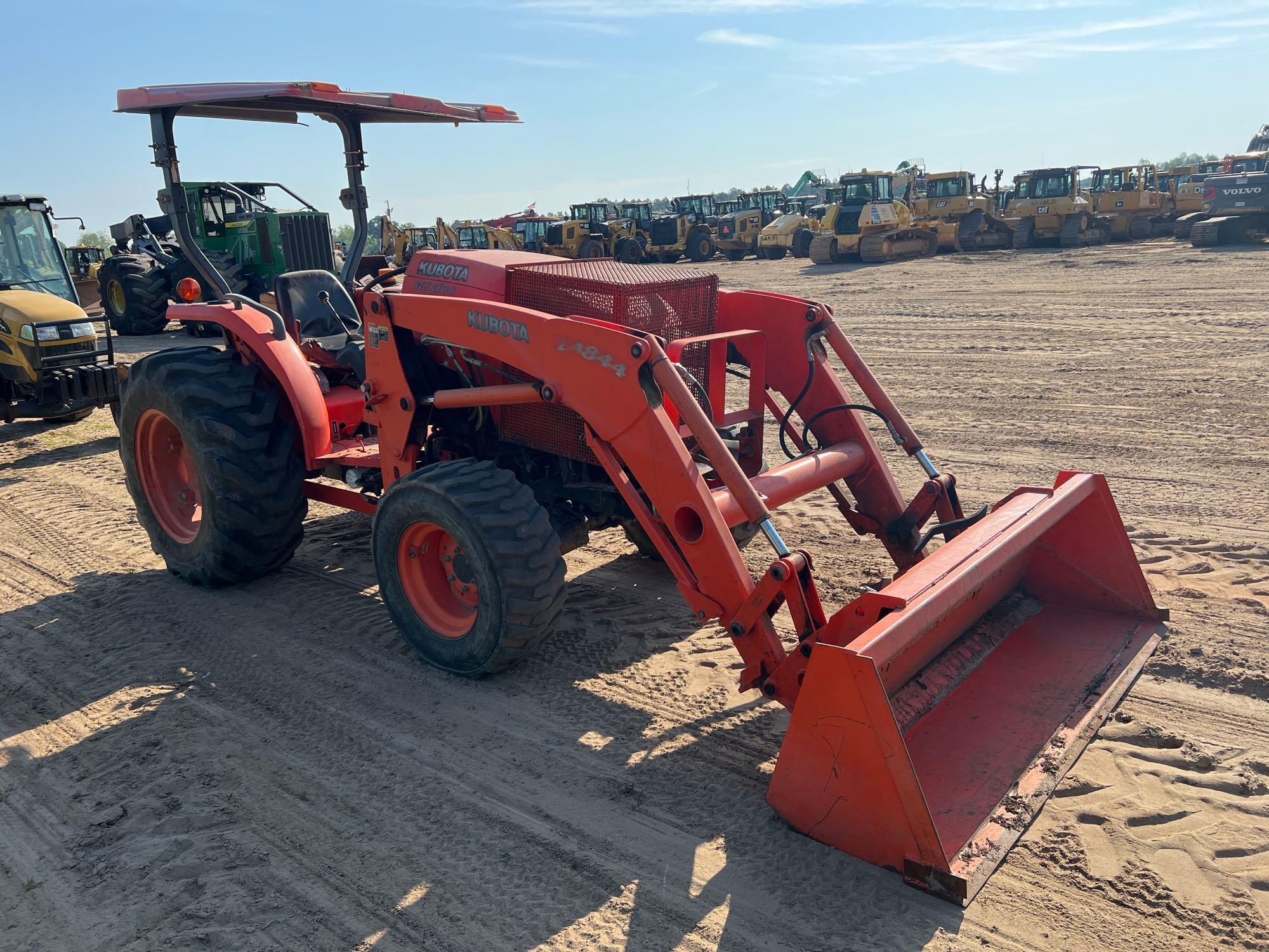 KUBOTA MX5100 TRACTOR