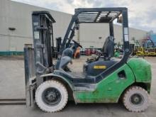 Komatsu Fg25t-16 5,000lb Forklift