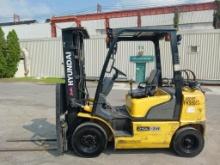 Hyundai 25l-7a 5,000lb Forklift