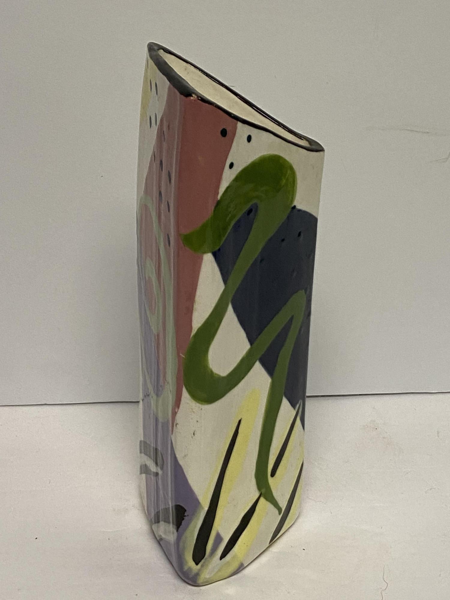 HAND MADE MODERN ART VASE