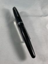 VINTAGE PARKER VACUMATIC FOUNTAIN PEN