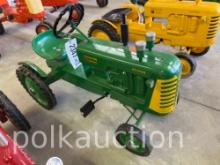 OLIVER SUPER 99 CUSTOM PEDAL TRACTOR