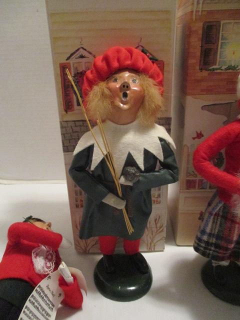 Four Byers Choice Christmas Carolers Figures