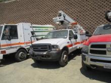 2003 Ford F550 SD XL Bucket Truck,