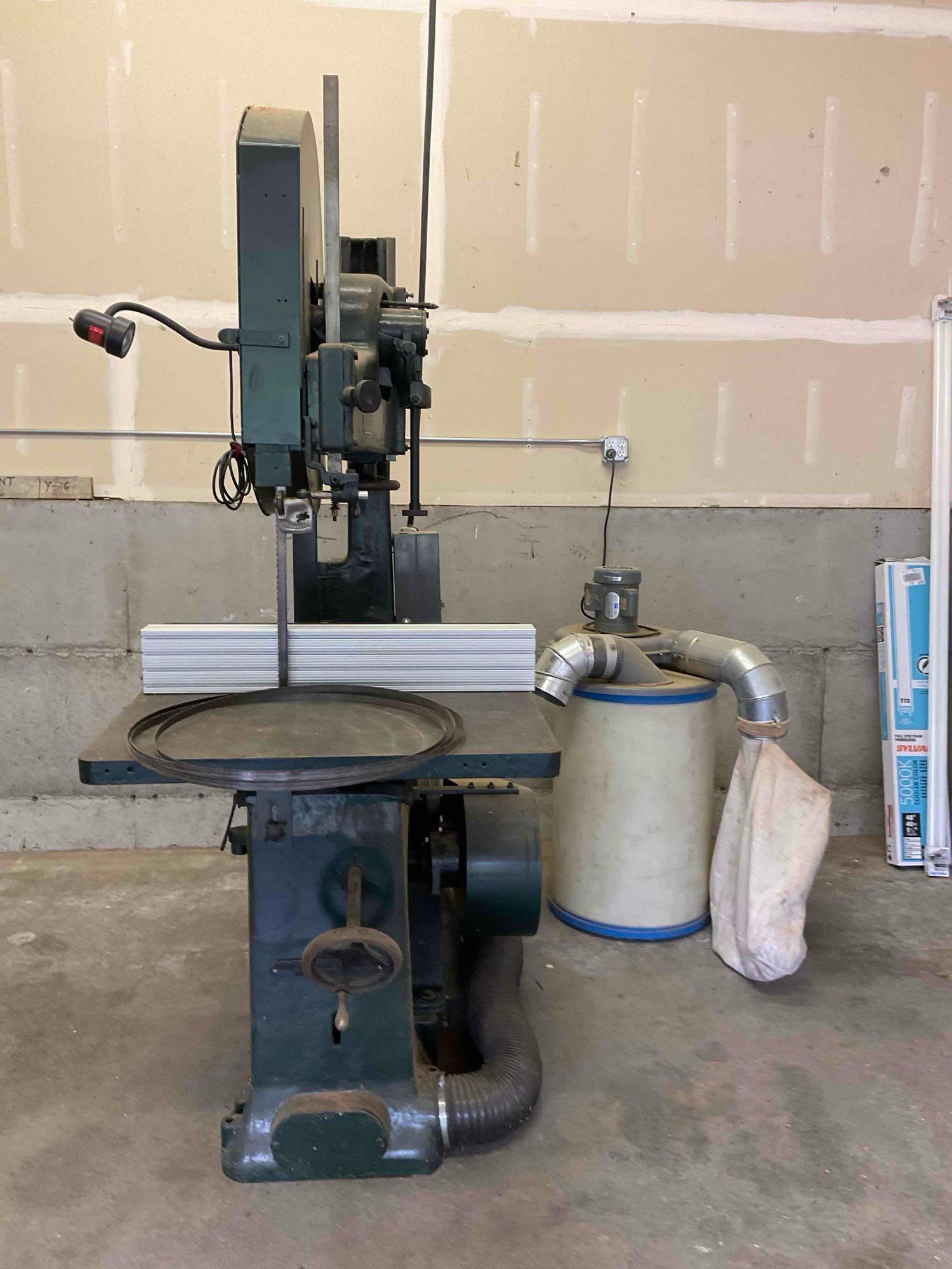 1941 Yates American Y-36 Inch band saw w/ Cincinnati 1Hp Dust Collector/ good cond./See Description