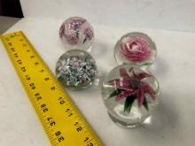 4 Paperweights