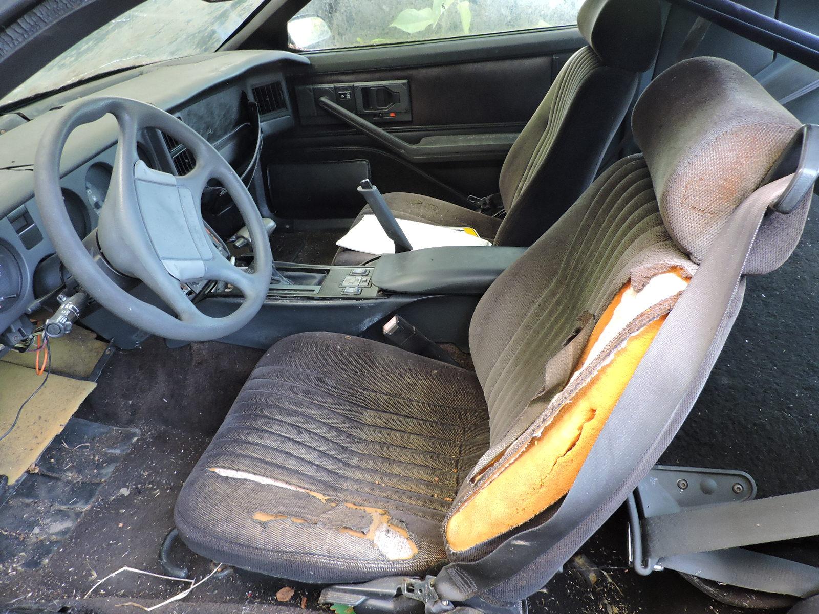 1989 Pontiac Firebird Formula 350 / Automatic / Only 72K Miles