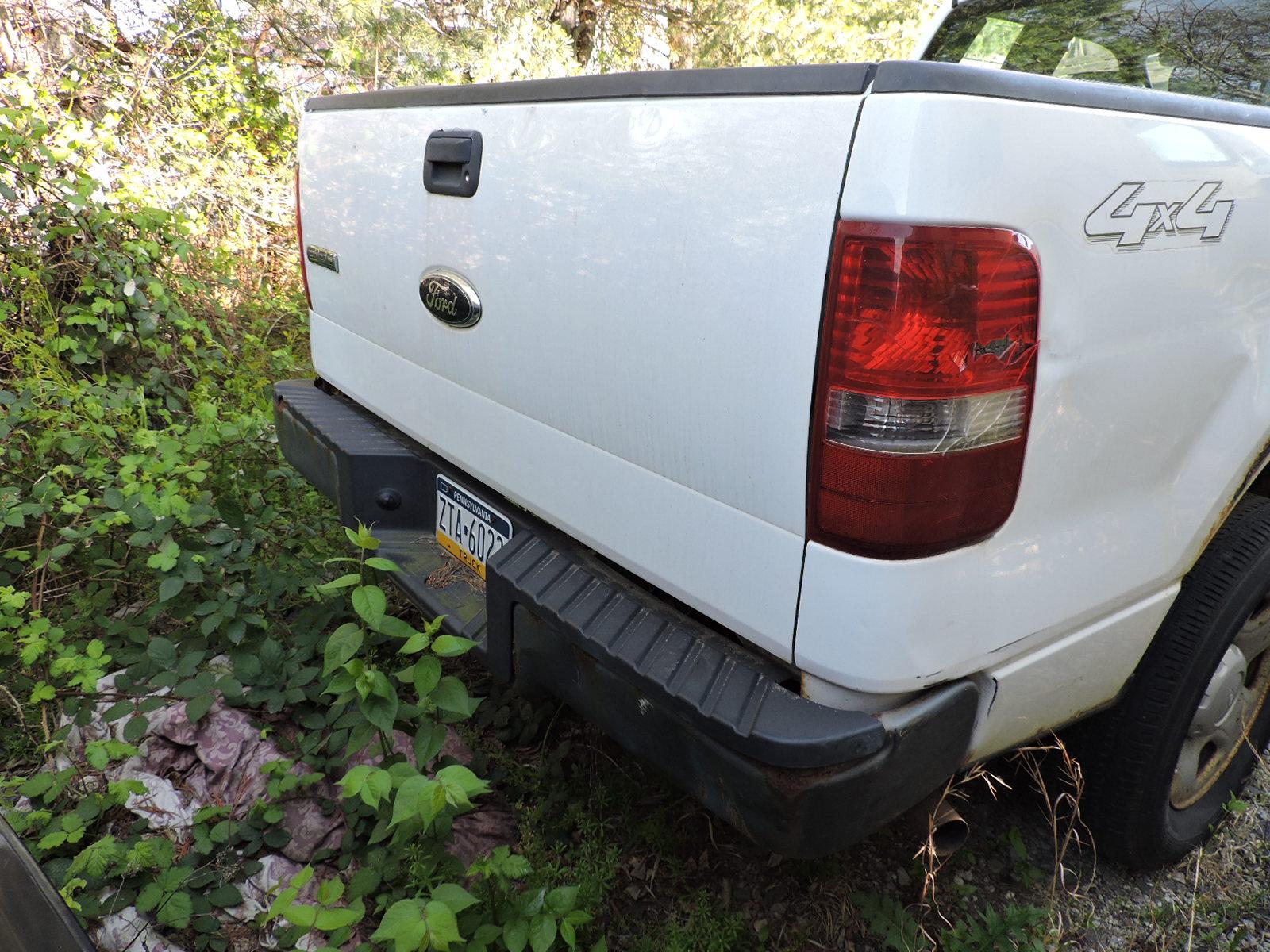 2007 Ford F150XL SuperCab Pickup / Runs & Drives - CATs Stolen