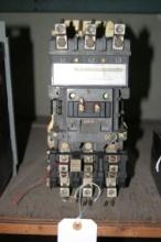 Allen-Bradley Size 3 90 Amp max Cat no. 509-008 Contactor