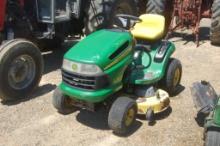 JD LA105 RIDING MOWER