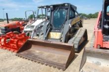 NH C190 RUBBER TRACK SKID STEER