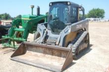 JD 323D RUBBER TRACK SKID STEER