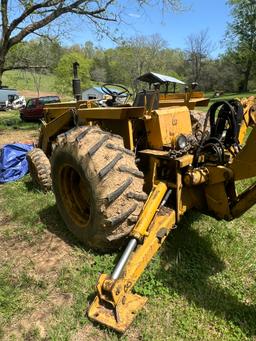 International 3616 Diesel Backhoe