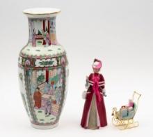 Chinese Vase and Star Presidents Club Figurine