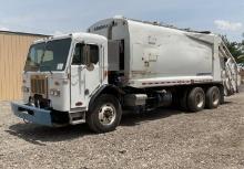 2012 Peterbilt 320 Trash Truck