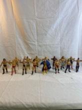 Lot of 15 Wrestling Men.