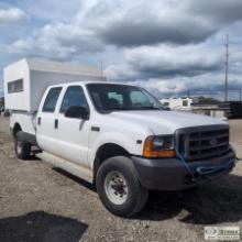 2000 FORD F-350 SUPERDUTY XL, 5.4L TRITON, 4X4, CREW CAB, WITH CAMPER