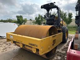 2021 CAT CS56B VIBRATORY ROLLER SN:600737 powered by Cat C4.4 diesel engine, equipped with OROPS,