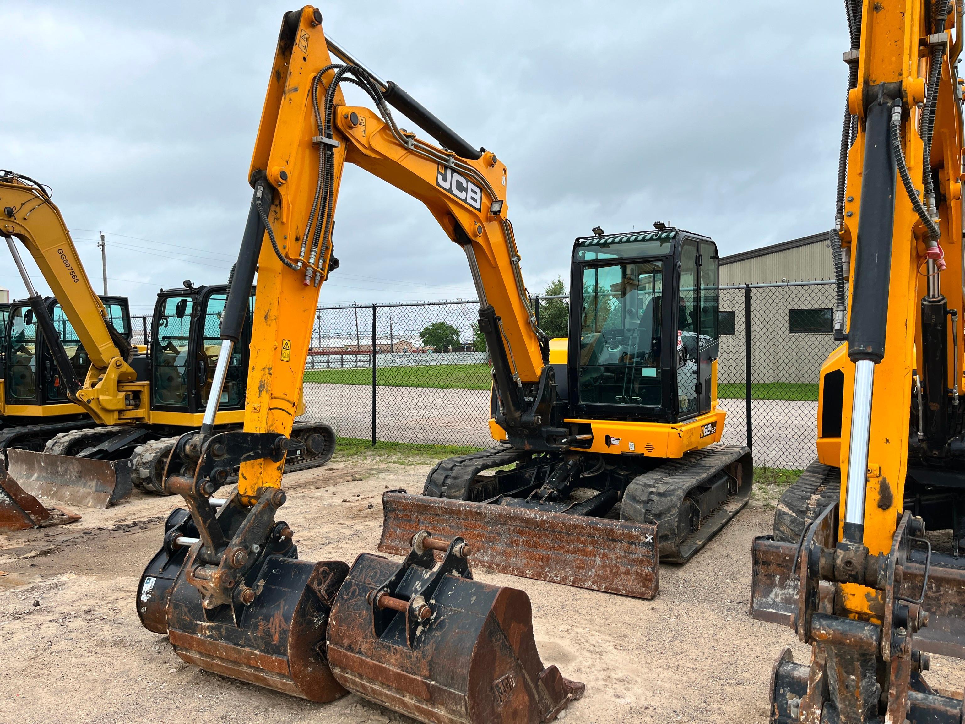 2022 JCB 85Z-2 HYDRAULIC EXCAVATOR SN:JCB8AEA3KM2736507 powered by Kohler diesel engine, equipped