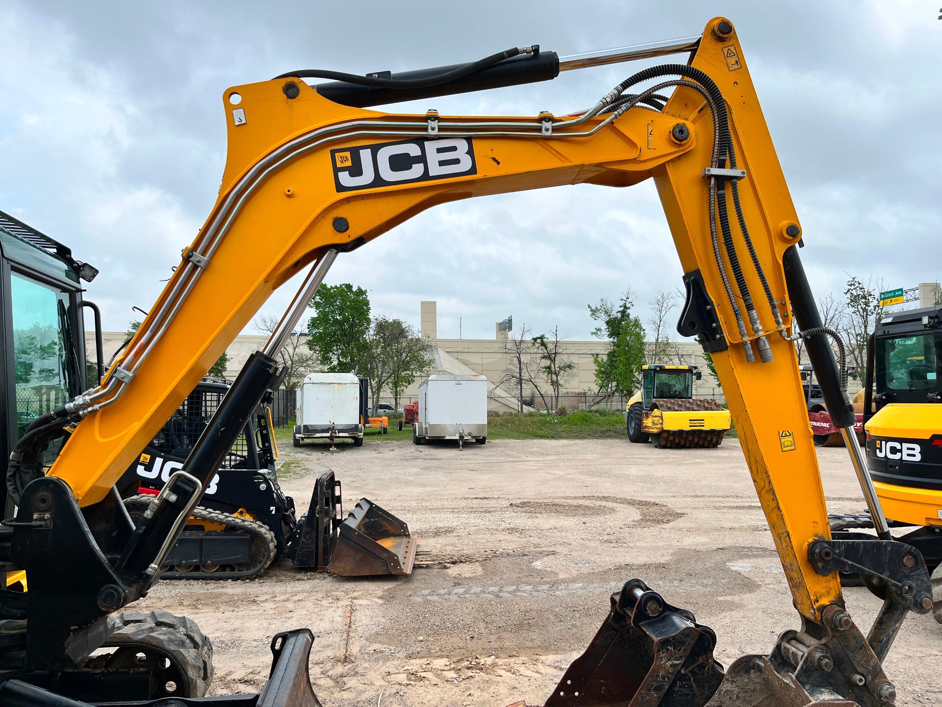 2021 JCB 85Z-2 HYDRAULIC EXCAVATOR SN:JCB8AEA3KM2736474 powered by Kohler diesel engine, equipped