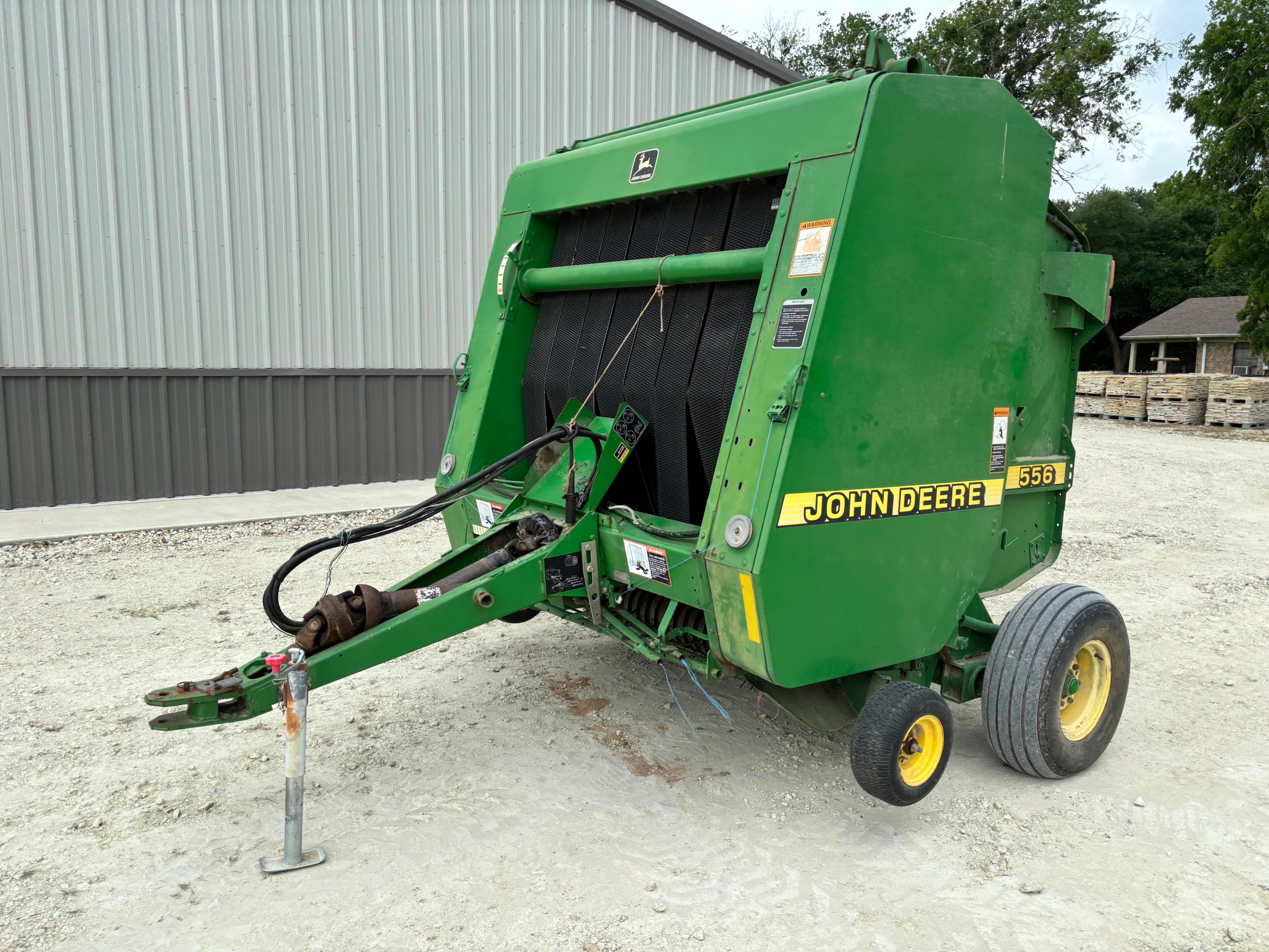 John Deere 556 Hay Baler