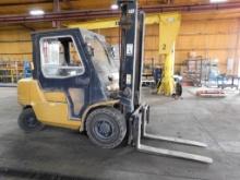 Caterpillar DP40KD Diesel Forklift, 8000 Lb. Capacity, S/N: AT19C10361, Twin Mast, Side Shift, 4'