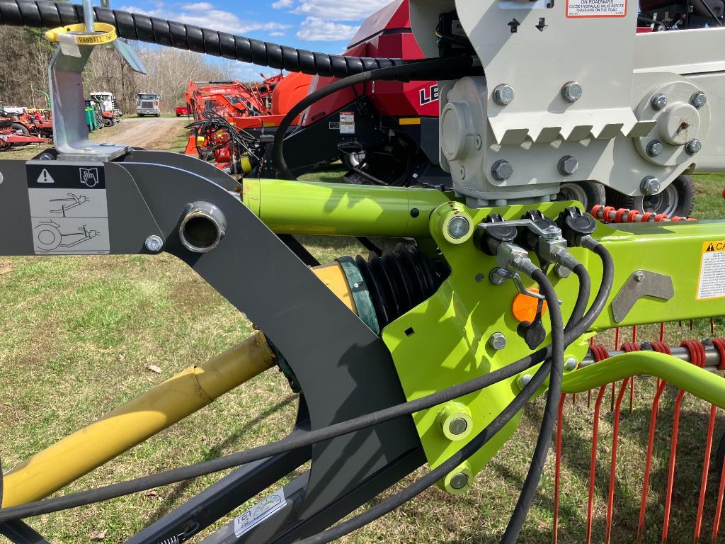 241 Claas 800 Double Rotary Rake