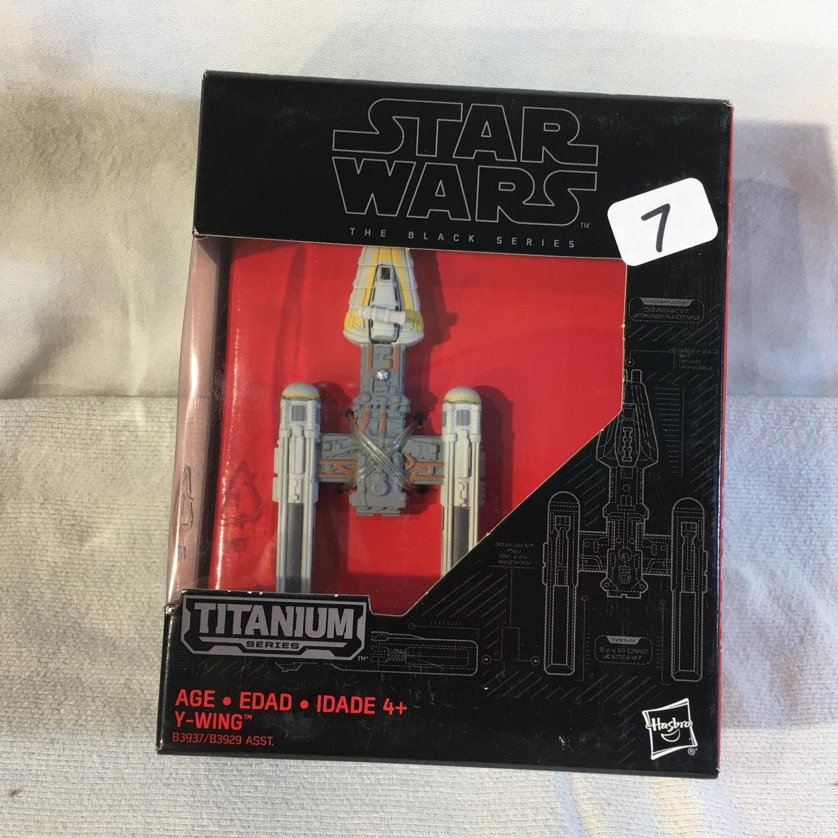 NIB Collector Star Wars The Black Series Titanium Series Y-Wing #08 Box Size:5x4"