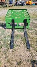 UNUSED EURO ATTACH PALLET FORKS MADE BY MAGNUM USA