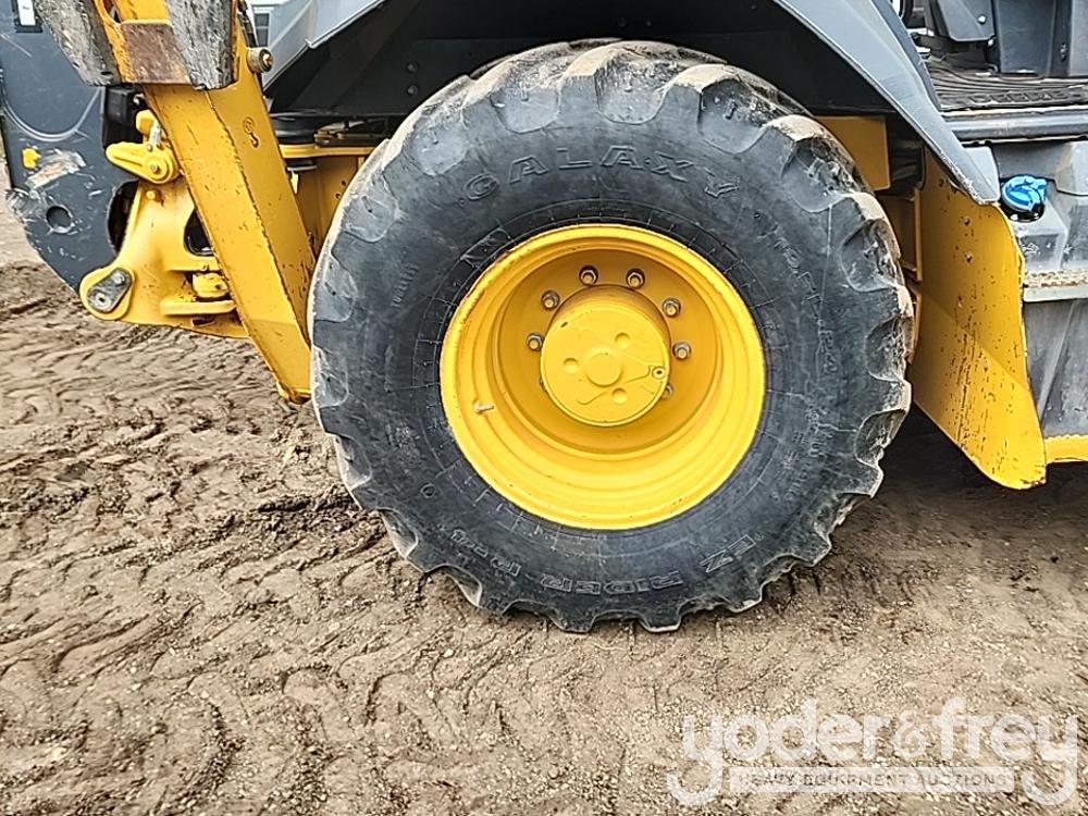 2019 John Deere 310L