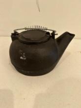 Cast Iron Kettle with Handle