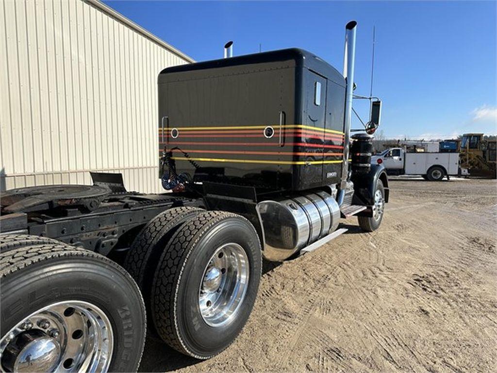 1981 KENWORTH W900A