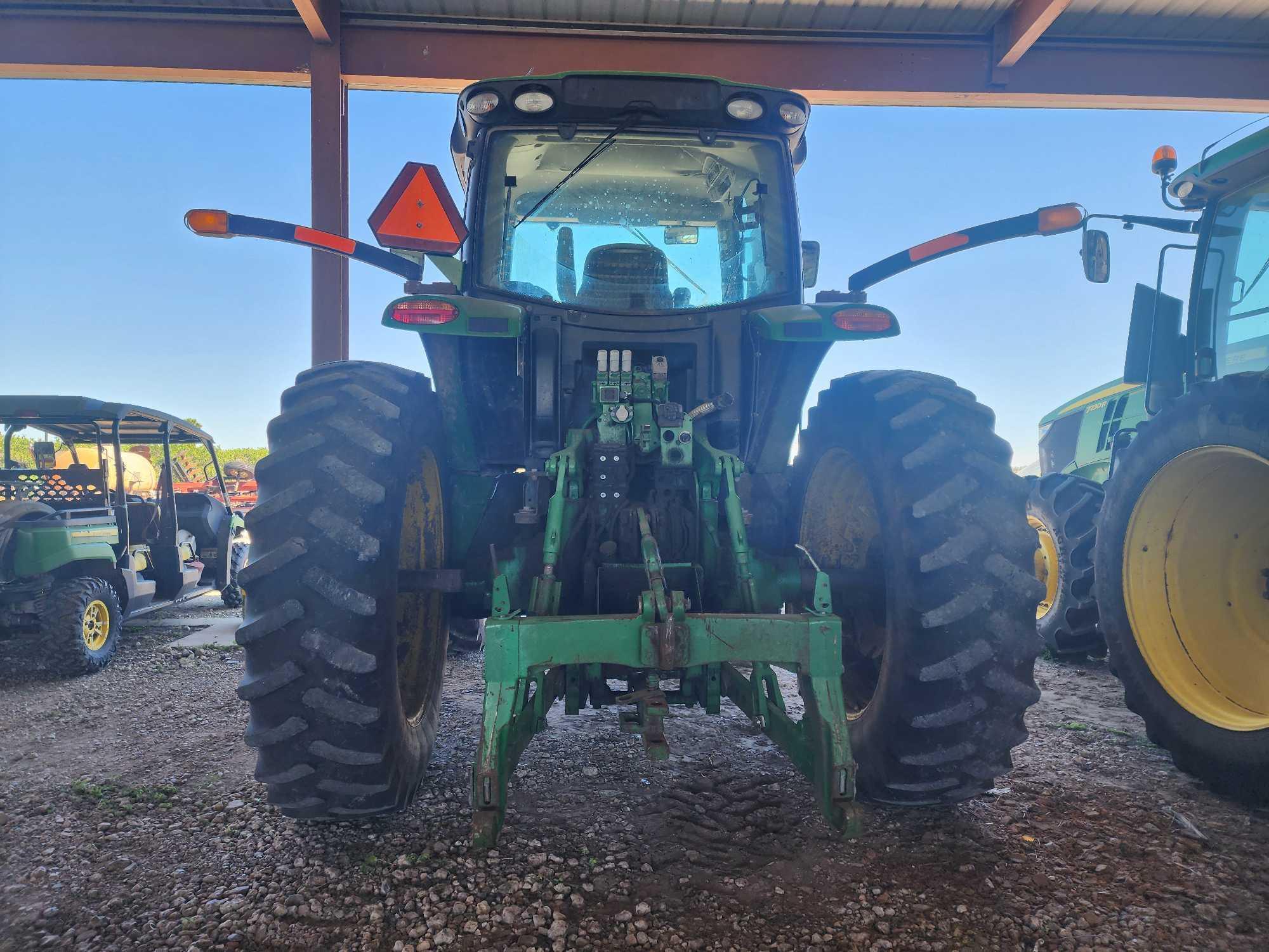 2015 John Deere 6195R Tractor Hours: 5273, P.I.N.# 1RW6195RLFA020557