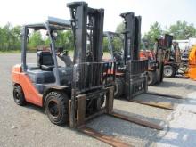 Toyota 8FDU30 Forklift