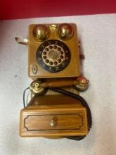 vintage Thomas museum series telephone