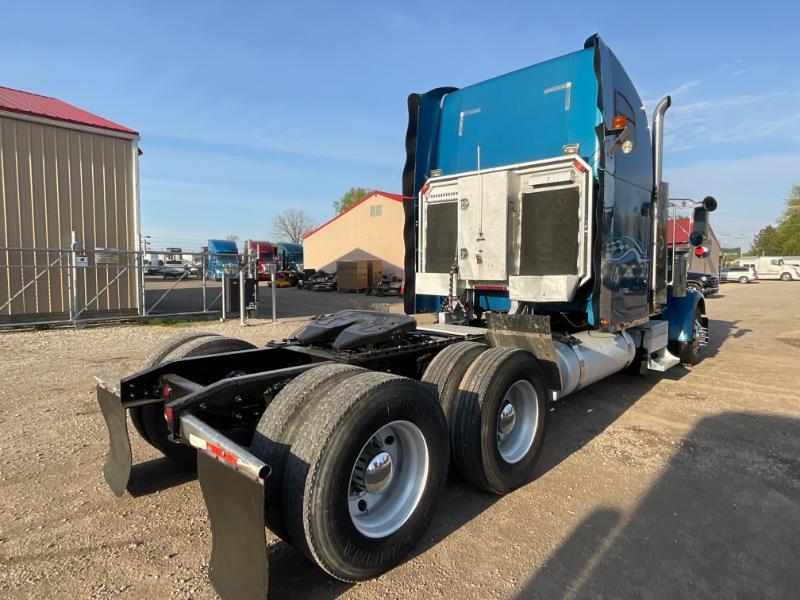 1997 Freightliner FL120 Sleeper