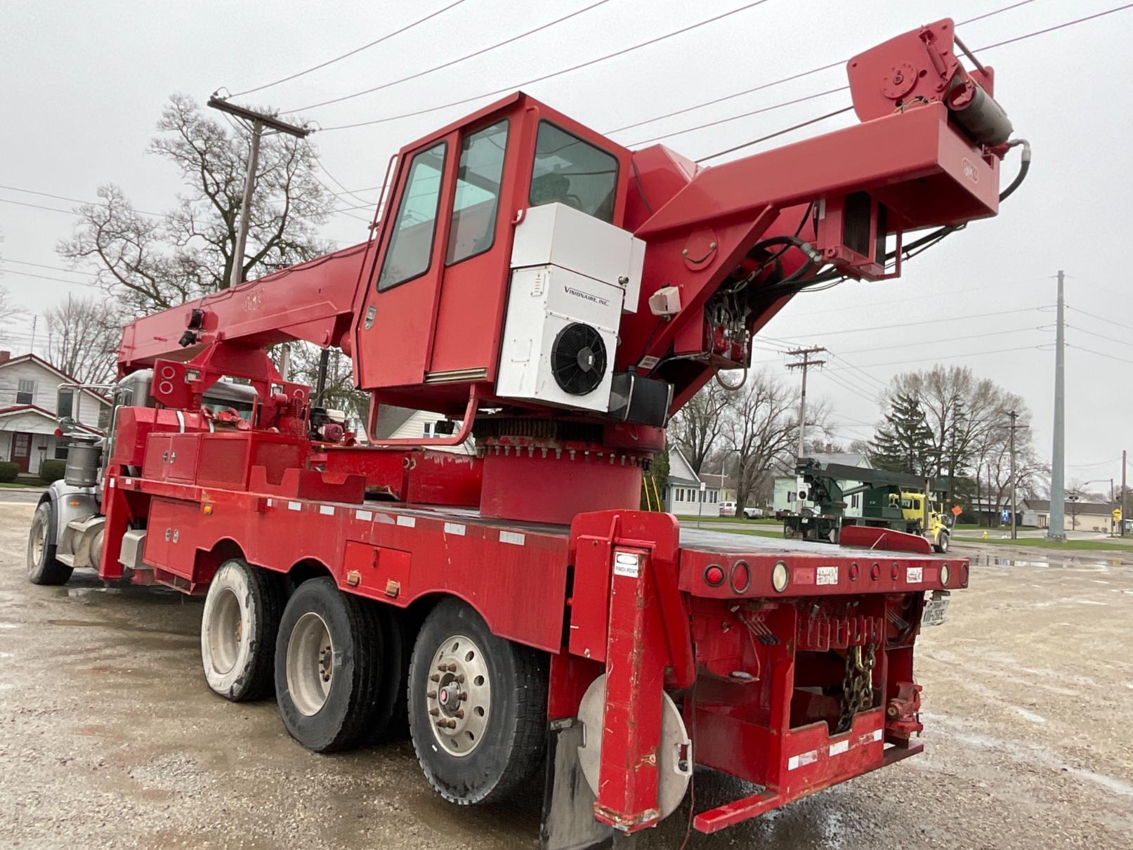 2015 Peterbilt 367 Crane Truck