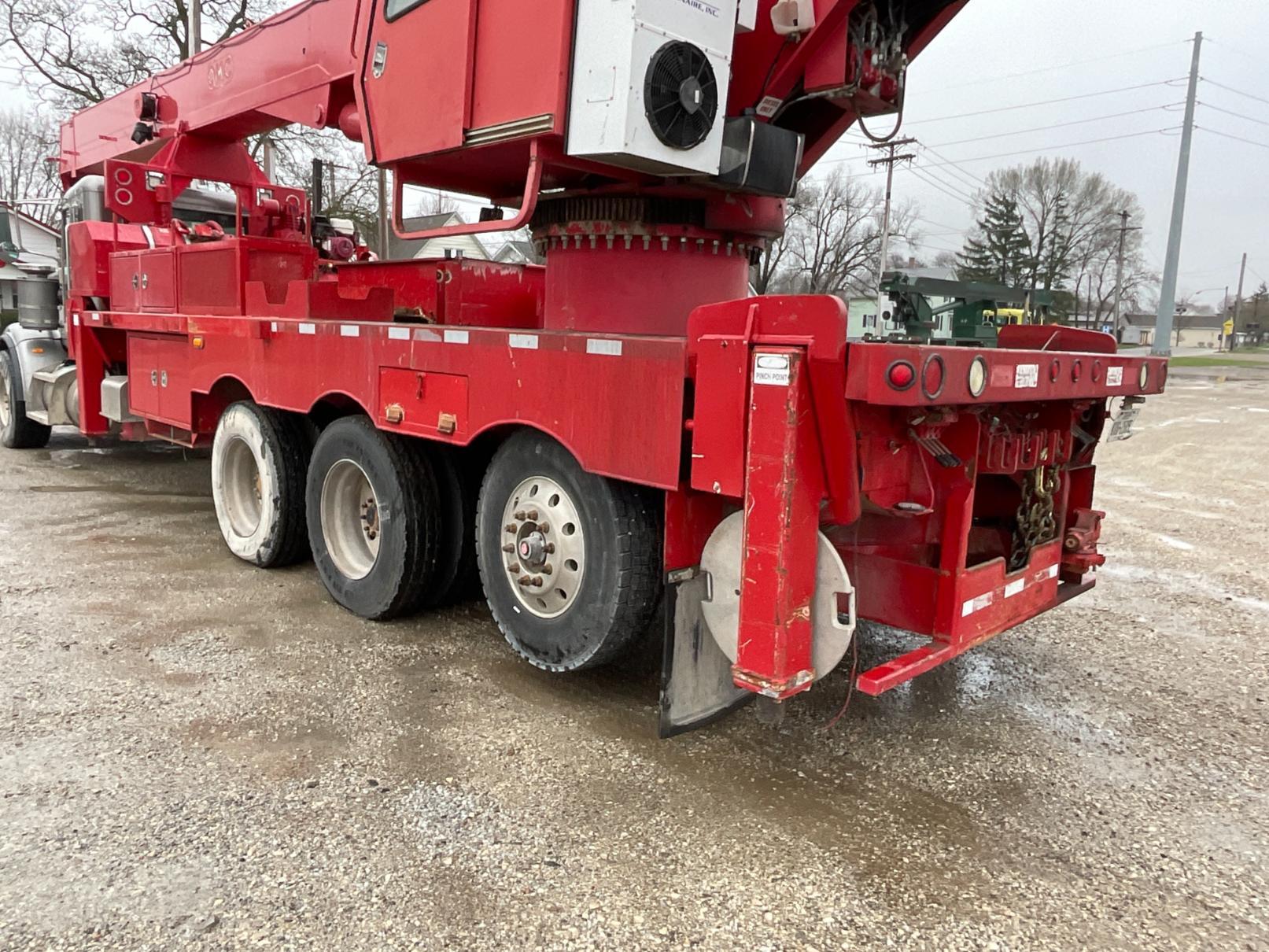 2015 Peterbilt 367 Crane Truck