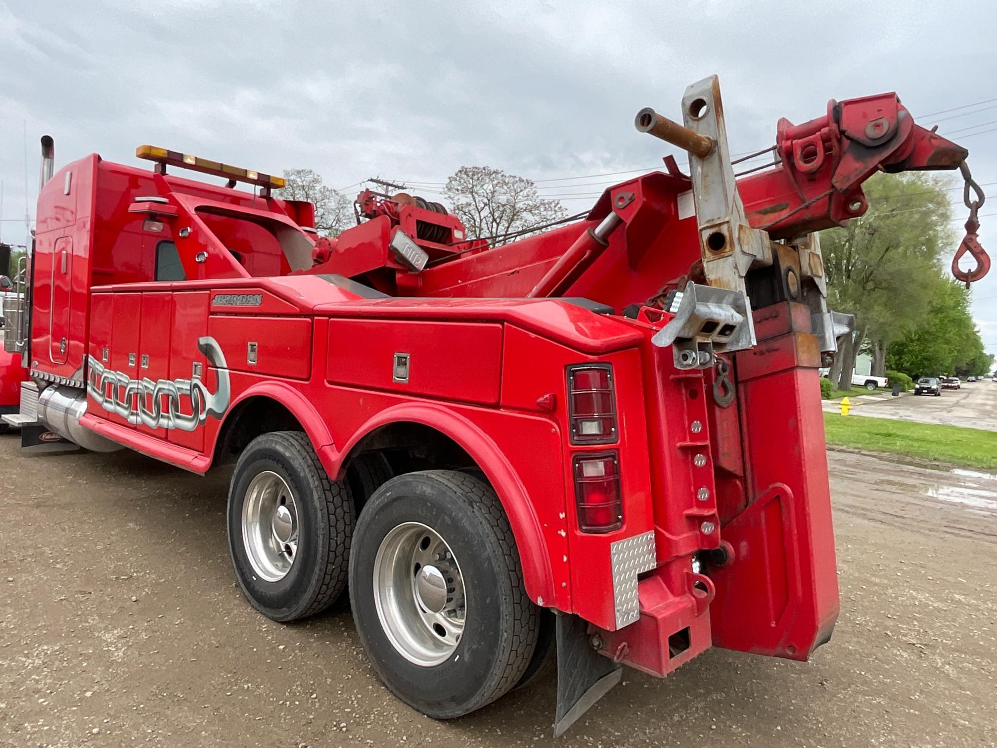 2003 Peterbilt 379 Heavy Wrecker