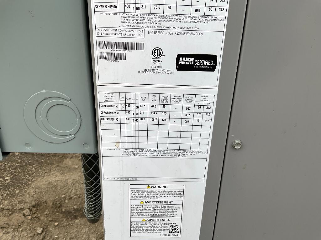 Carrier Model 50TC- D28A2A6A0A0G0 Rooftop Cooling Unit