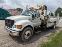 2002 Ford F650 Knuckle Crane