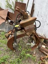 4' HYDRAULIC LOG GRAPPLE