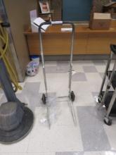 HAND TRUCK WITH FORKS