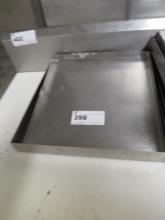 S/STEEL MEAT/SEAFOOD TRAYS 15X16